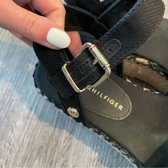 TOMMY HILFIGER Black Canvas Strappy Platform Espadrille Sandals - Picture 8 of 9